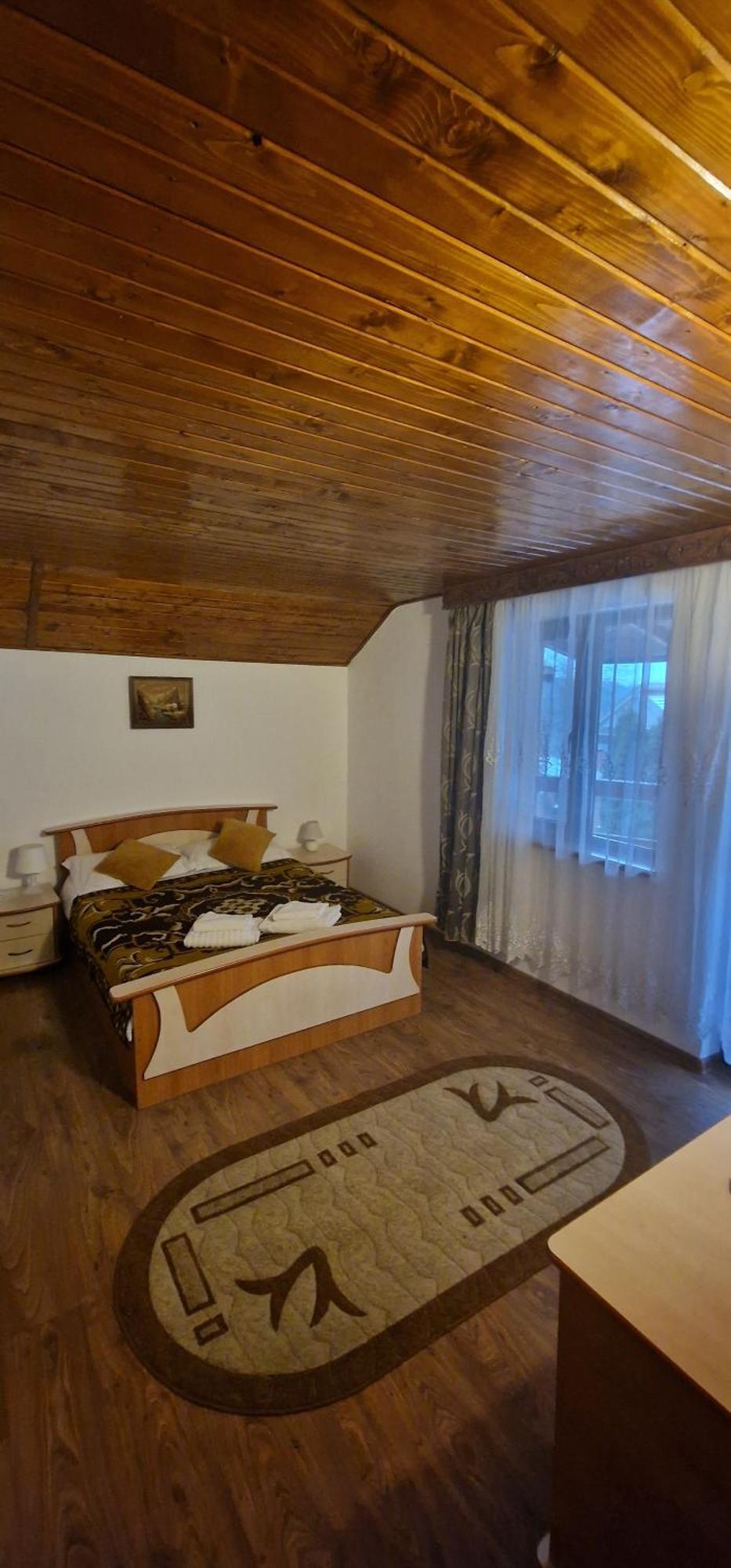 Sebes Bera Holiday home *